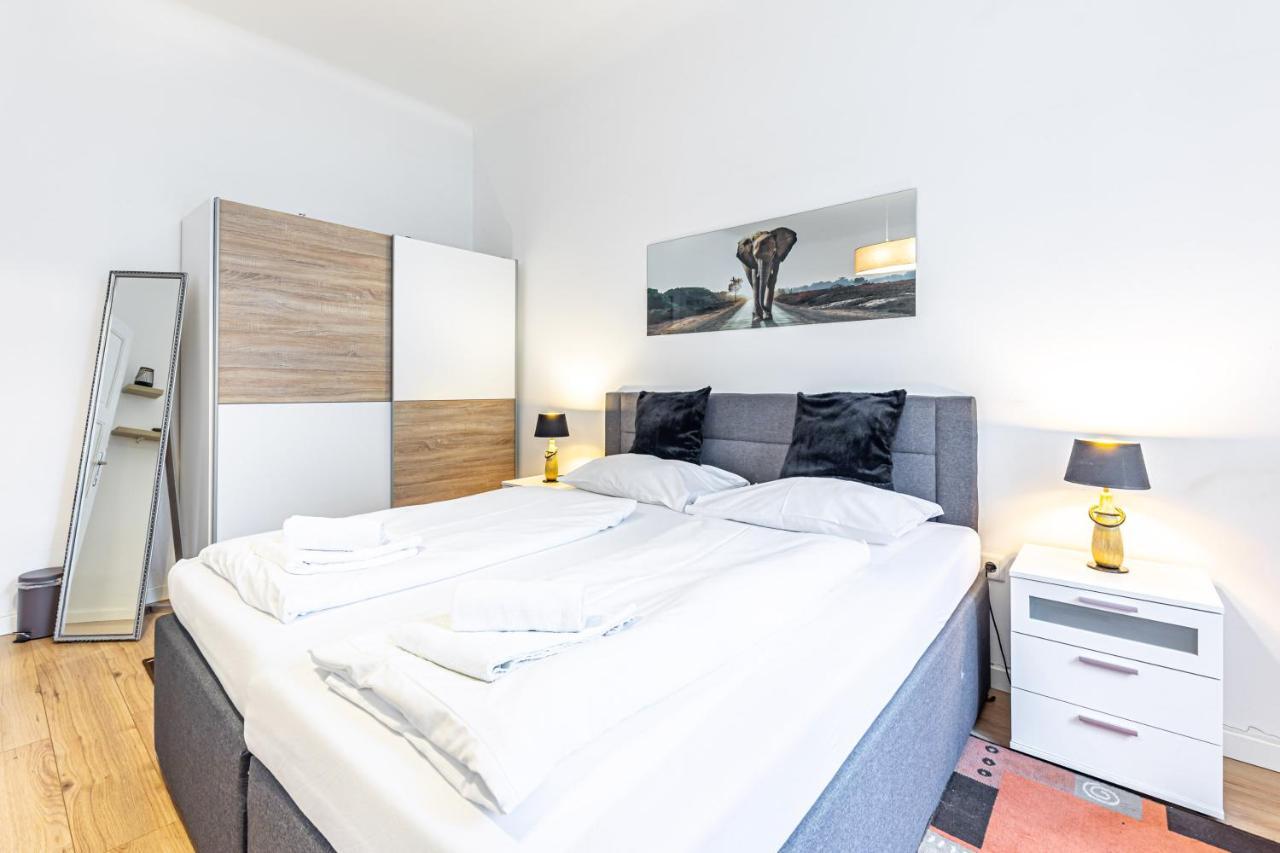 Christiano Apartments - Villa Schoenbrunn Wiedeń Zewnętrze zdjęcie