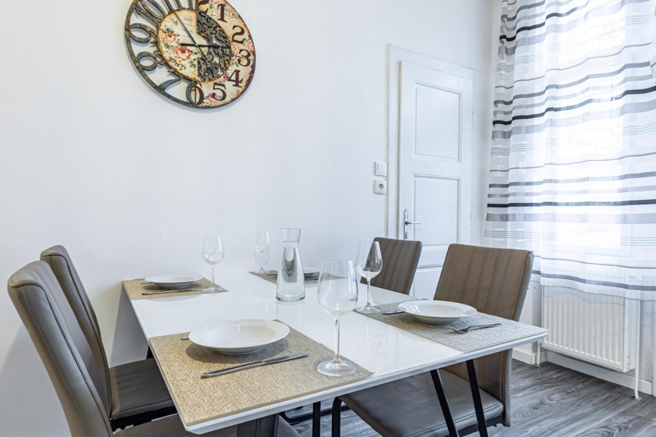 Christiano Apartments - Villa Schoenbrunn Wiedeń Zewnętrze zdjęcie
