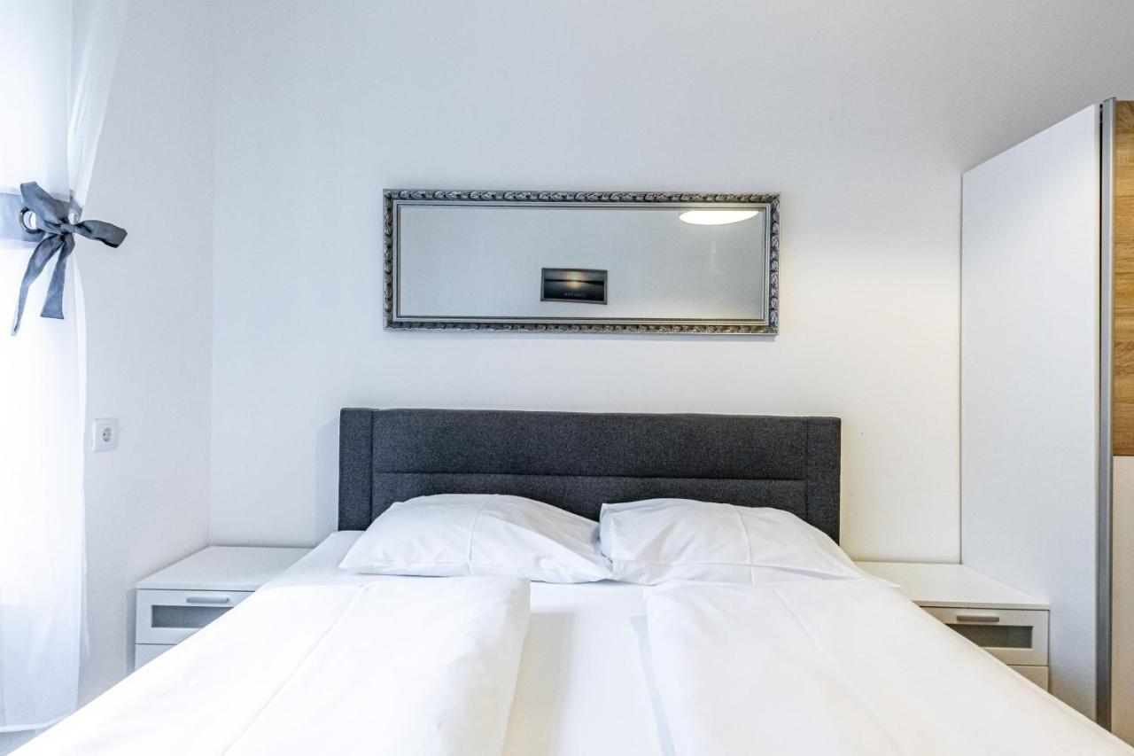 Christiano Apartments - Villa Schoenbrunn Wiedeń Zewnętrze zdjęcie